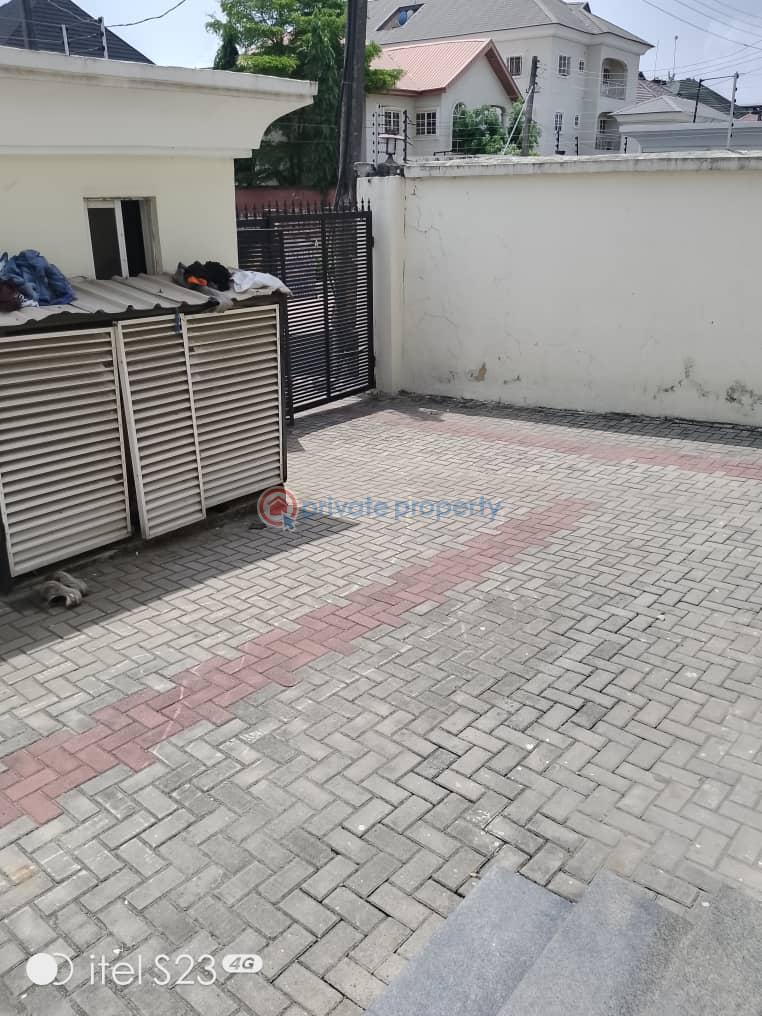 4 bedroom Detached Duplex For Sale Osapa Lekki Lagos - 19