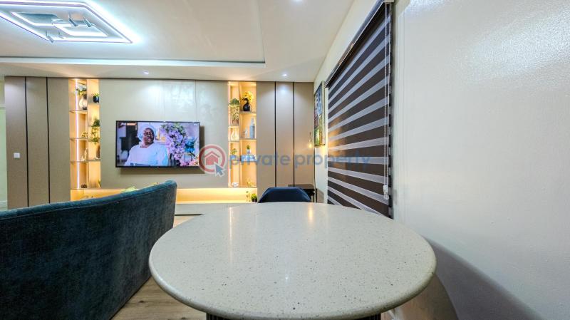 Sophisticated 3-bedroom apartment - 2 3 bedroom House Short let Lekki Phase 1 Lagos - 2