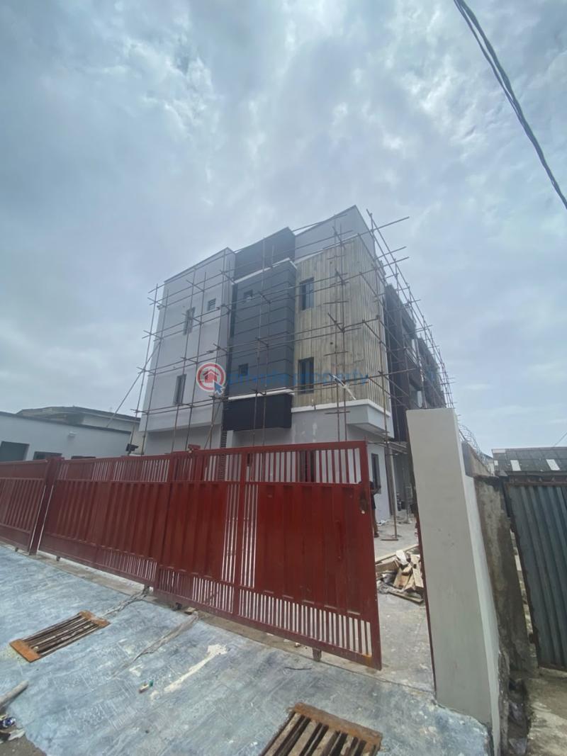 3 bedroom Flat & Apartment For Sale Adeite Street, Sawmill. Gbagada Lagos - 0