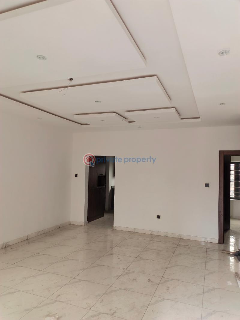 3 bedroom Flat & Apartment For Sale Adeite Street, Sawmill. Gbagada Lagos - 2