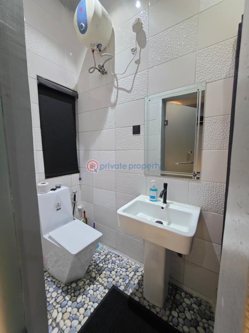 1 bedroom Mini Flat Short let 4c, Bayo Olagoke Close Lekki Phase 1 Lagos - 14