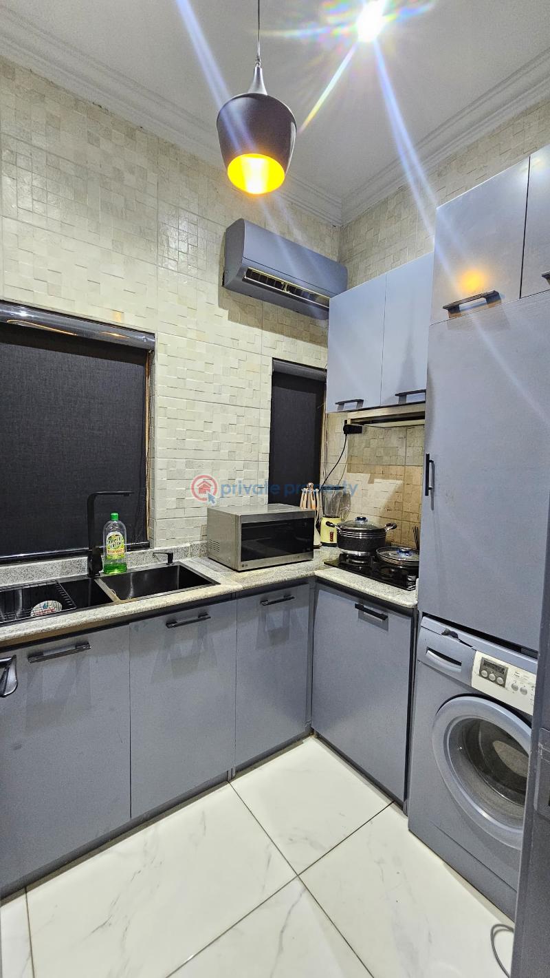 1 bedroom Mini Flat Short let 4c, Bayo Olagoke Close Lekki Phase 1 Lagos - 11