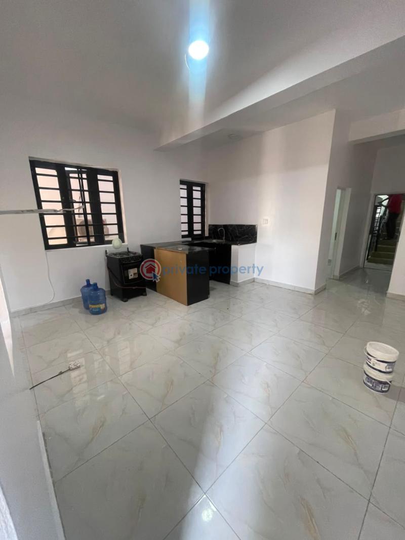 1 bedroom Mini Flat For Rent Garden Estate Osapa London Lekki Lagos - 0