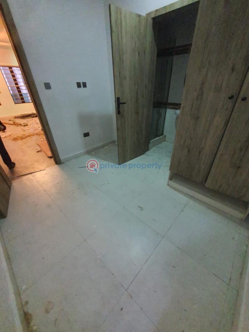 1 bedroom Mini Flat For Rent Orchid Road Lekki Expressway Lagos - 8