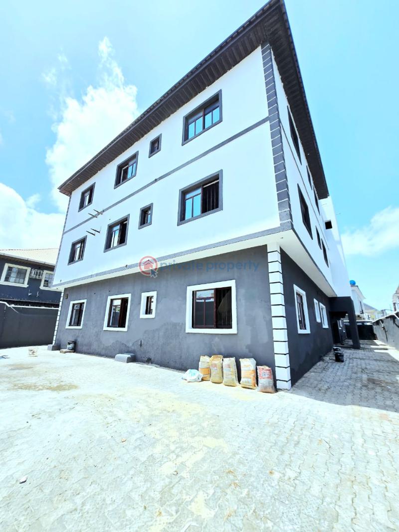 1 bedroom Flat & Apartment For Rent Osapa London Lekki Lagos - 1