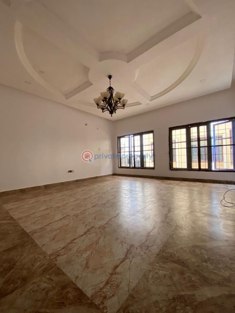 1 bedroom Mini Flat For Rent Chisco Ikate Ikate Elegushi Lekki Lagos - 1
