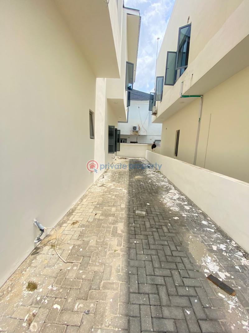 1 bedroom Mini Flat For Rent Victoria Garden City Lekki Lagos - 12