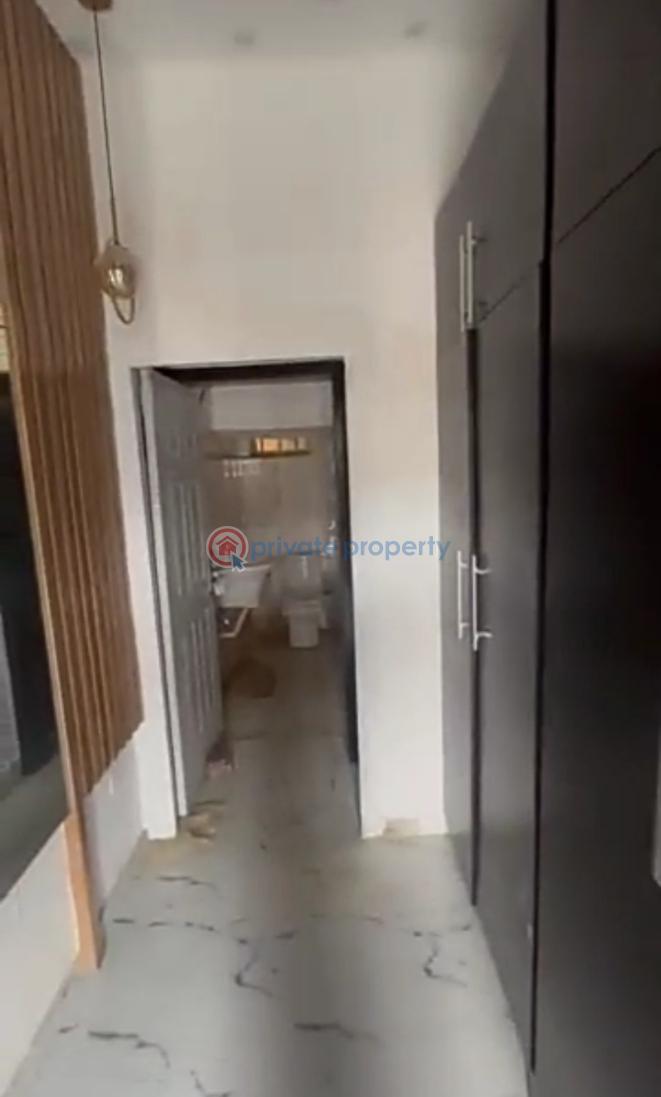1 bedroom Mini Flat For Rent Kunsela Road Ikate Lekki Lagos - 2