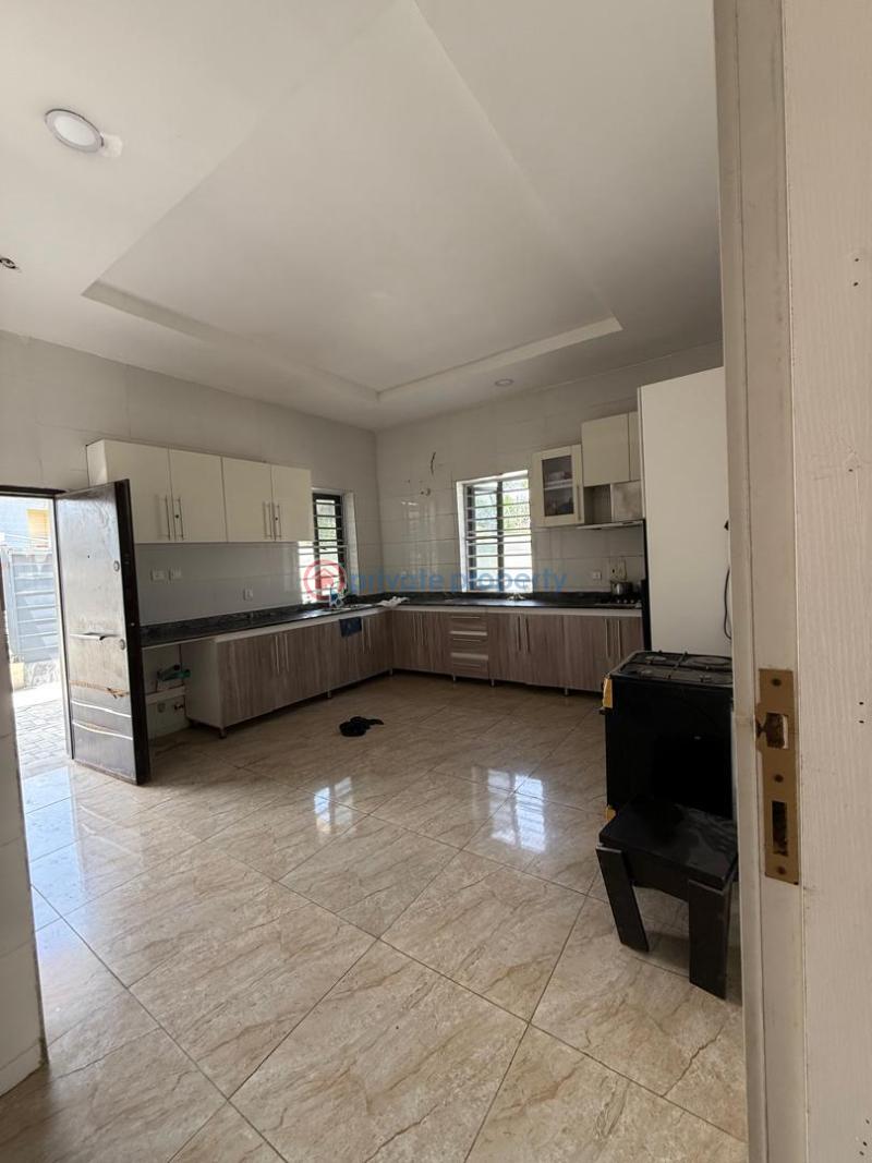 1 bedroom Mini Flat For Rent Conservation Road Lekki Phase 2 Lagos - 6
