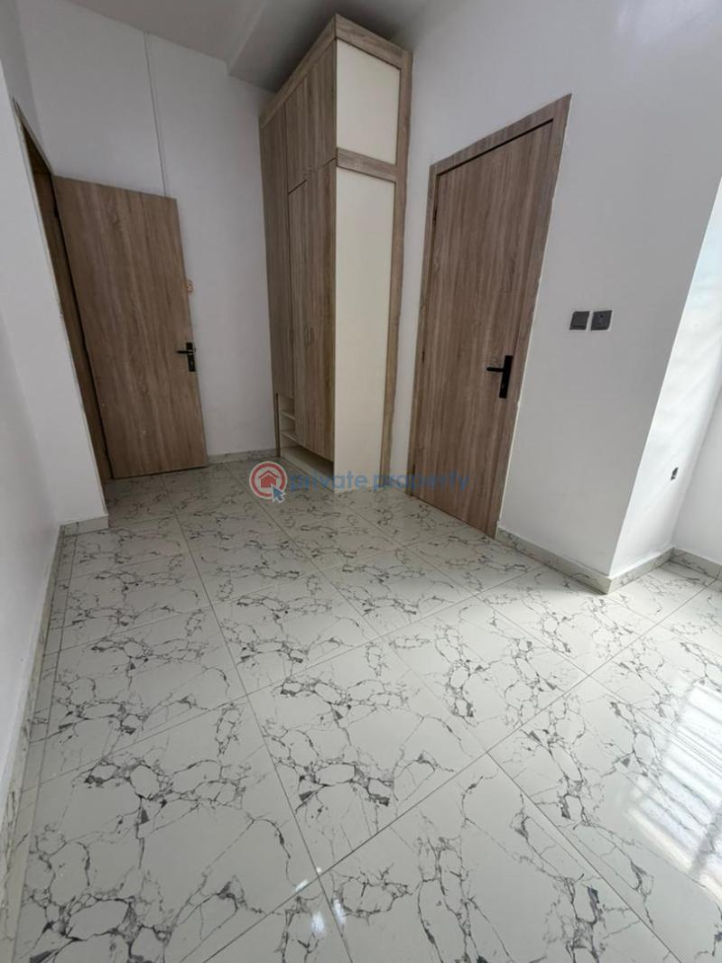 1 bedroom Mini Flat For Rent 📍royal Pine Estate, Orchid Lekki Phase 2 Lagos - 2