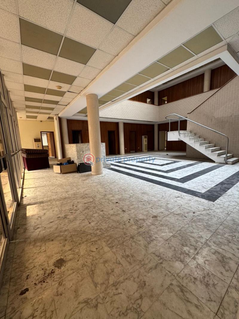10 bedroom Office For Rent Victoria Island Lagos - 4