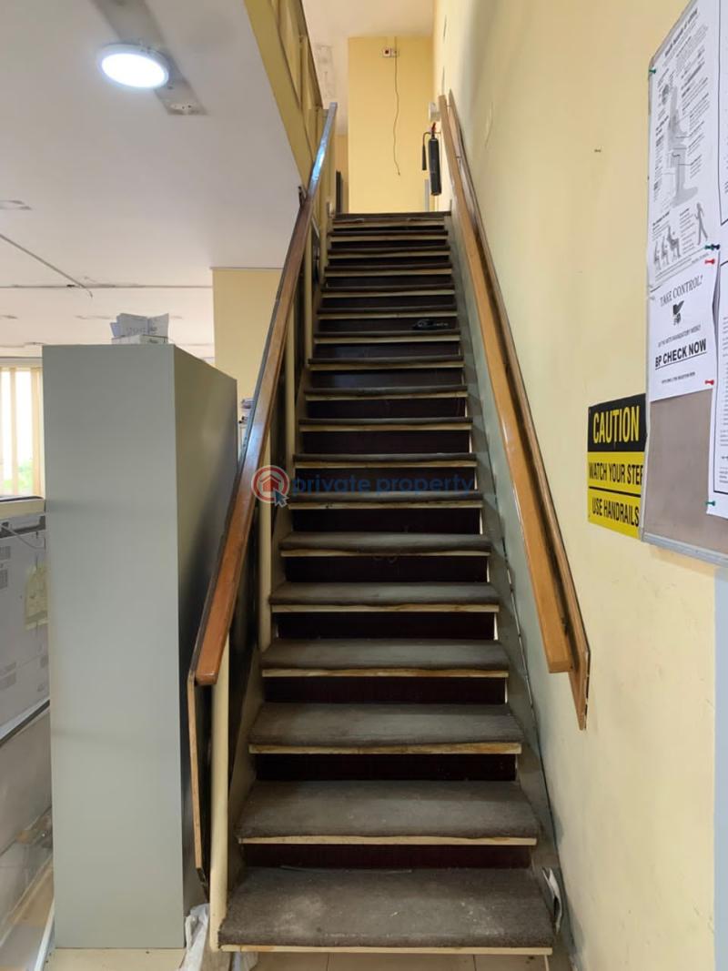 Spacious 195sqm commercial office space on 3rd & 4th floor - 7 Office For Rent Lekki Phase 1 Lagos - 7