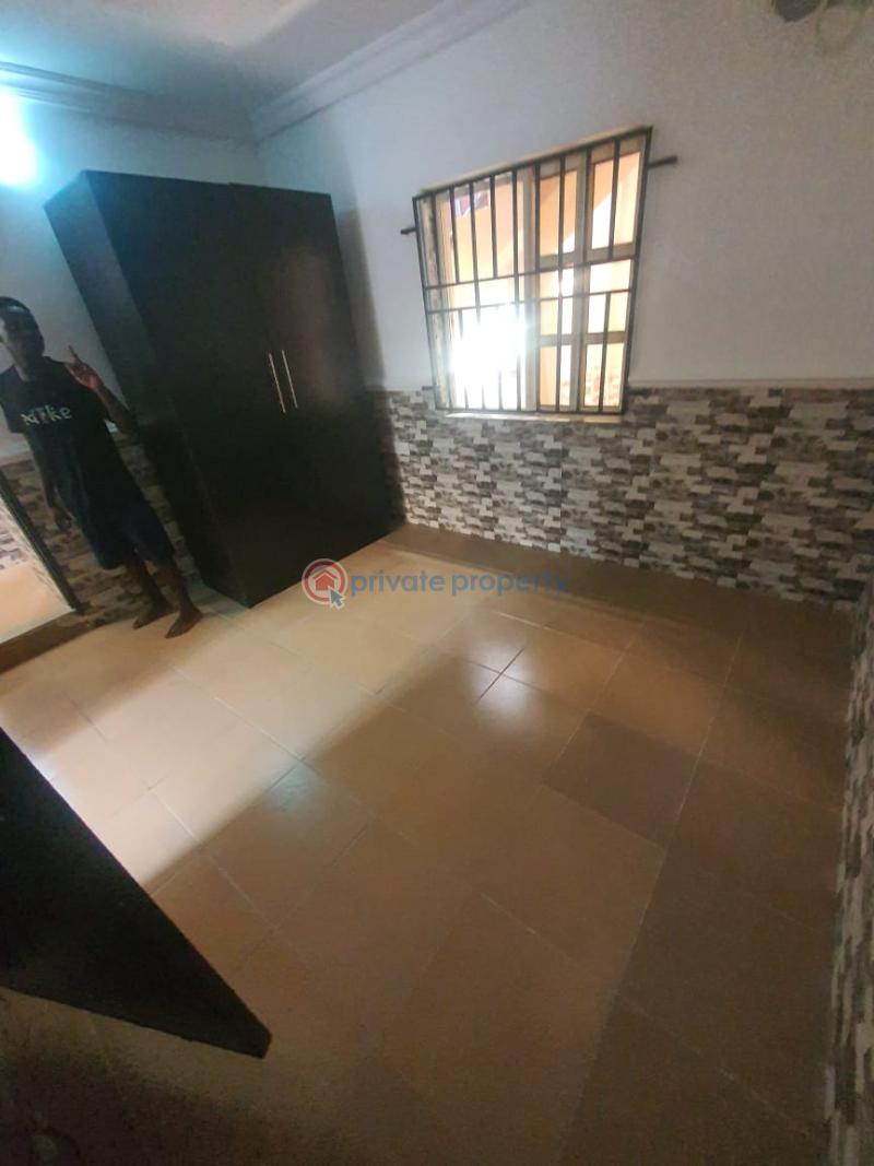 1 bedroom Mini Flat For Rent Agungi Lekki Lagos - 2