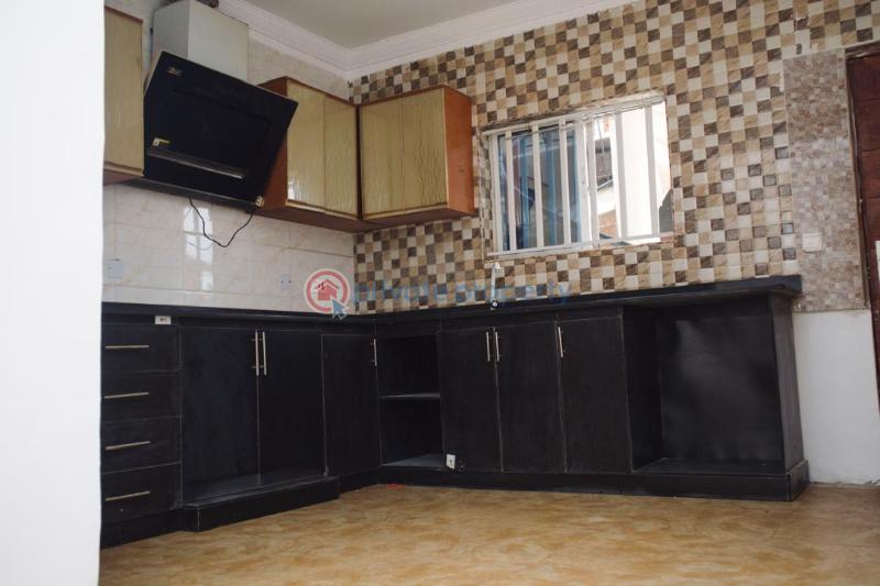 1 bedroom Mini Flat For Sale Admiraty Homes Nee Road Lekki Lagos - 2