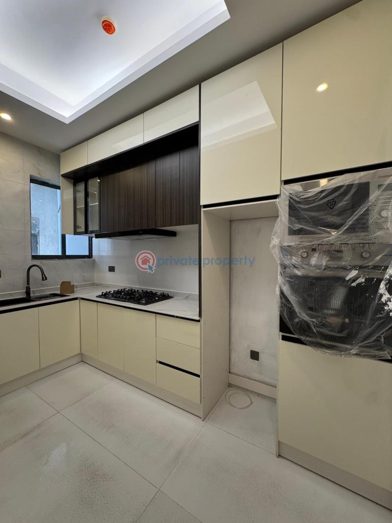 Spacious  2   & 3 bedroom apartment for sale - 5 3 bedroom Penthouse For Sale Lekki Phase 1 Lagos - 5