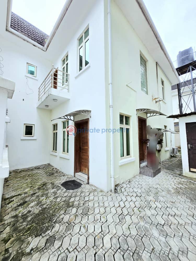 2 bedroom Flat & Apartment For Rent Lekki Phase 1 Lagos - 0