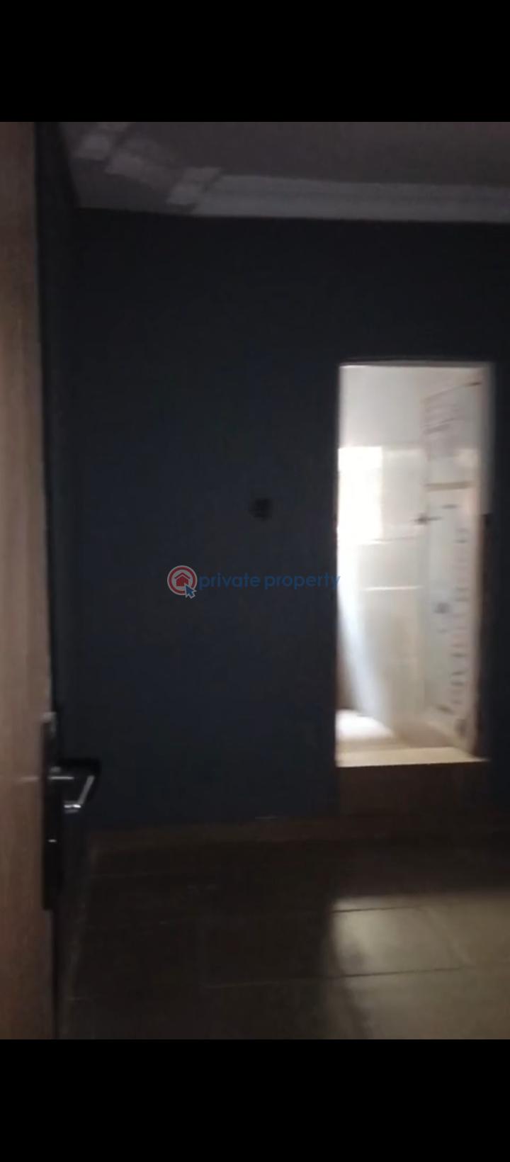 2 bedroom Flat & Apartment For Rent Alagomeji Yaba Lagos - 2