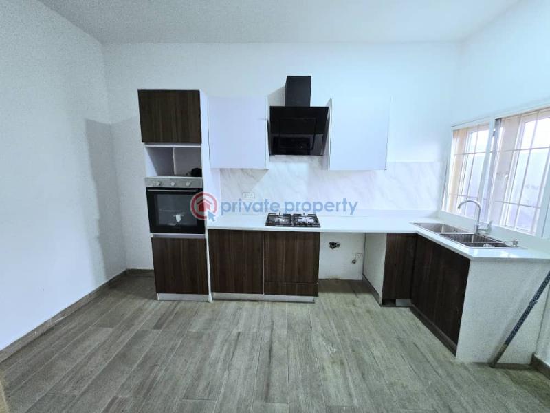Spacious 2-bedroom apartment - 3 2 bedroom Flat & Apartment For Sale Lekki Right Lekki Phase 1 Lagos - 3