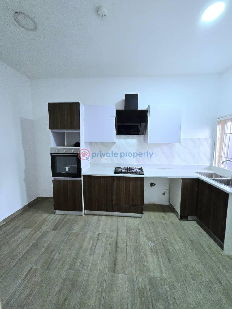 Spacious 2-bedroom apartment - 7 2 bedroom Flat & Apartment For Sale Lekki Right Lekki Phase 1 Lagos - 7