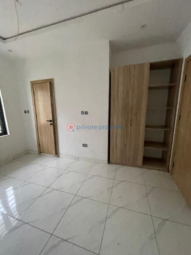 2 bedroom Block Of Flats For Sale New Road Ologolo Lekki Lagos - 7