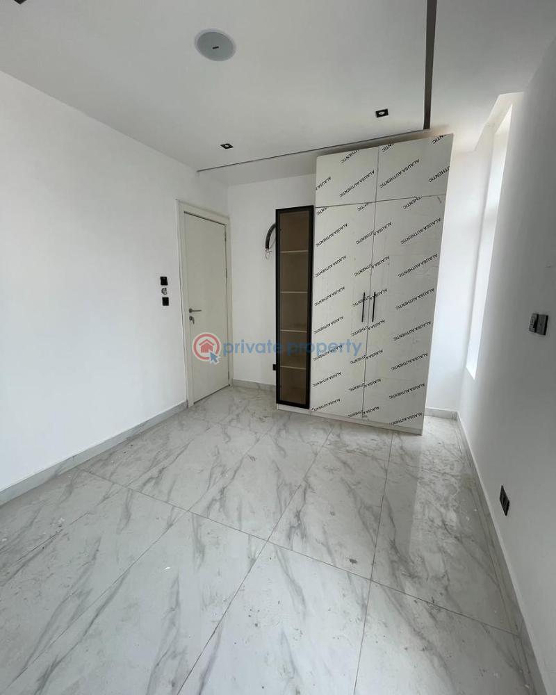 Spacious 2-bedroom apartment - 8 2 bedroom Flat & Apartment For Sale Lekki Phase 1 Lagos - 8