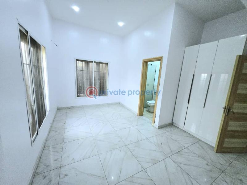 Spacious 2-bedroom apartment - 0 2 bedroom Flat & Apartment For Sale Lekki Right Lekki Phase 1 Lagos - 0