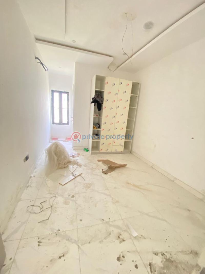 2 bedroom Flat & Apartment For Sale Ilasan Lekki Lagos - 4