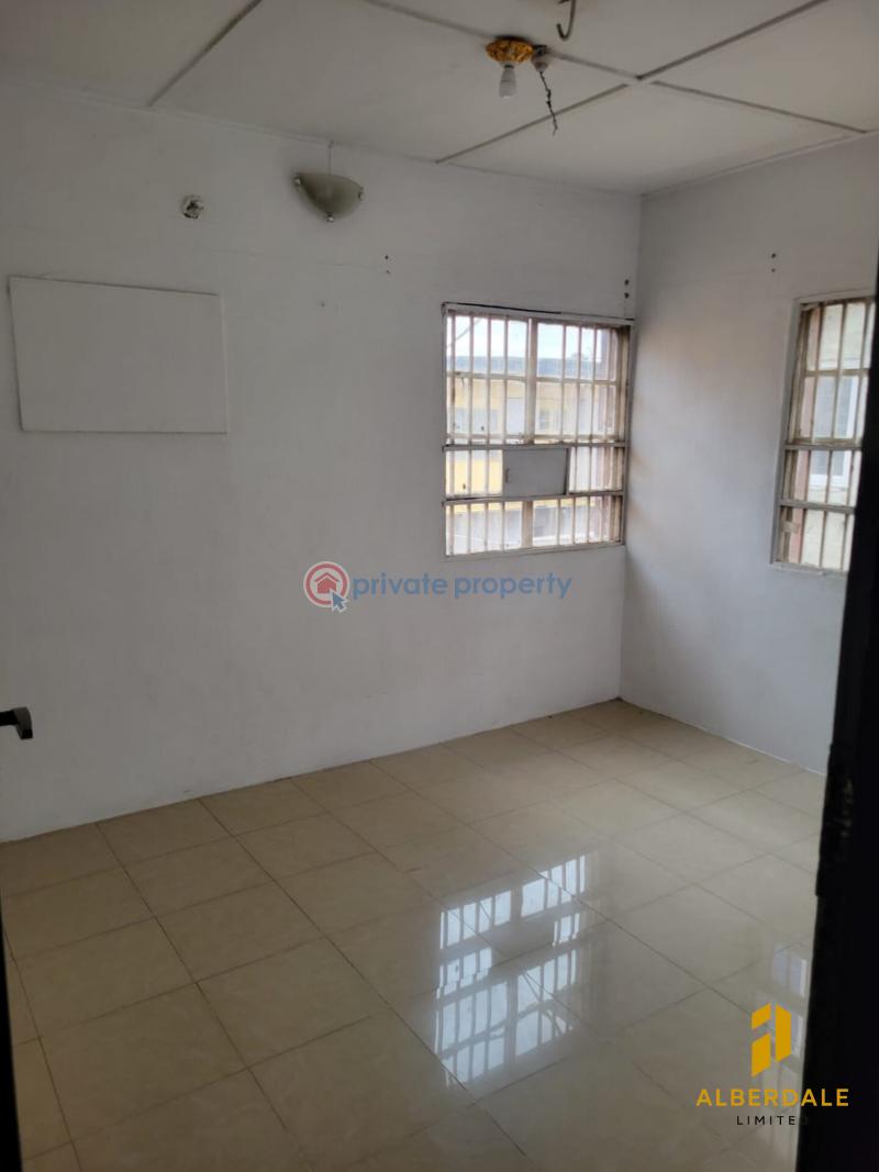 2 bedroom Flat & Apartment For Rent Ikeja  Lagos - 2