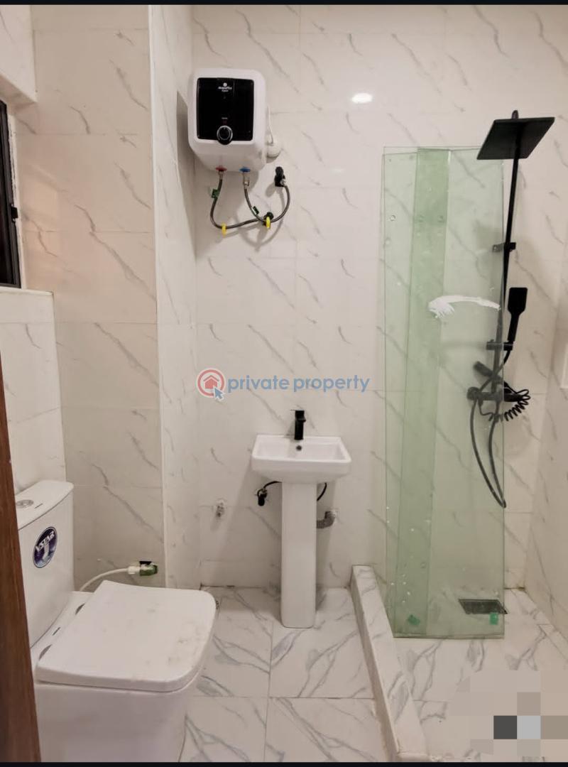 2 bedroom Block Of Flats For Sale Surulere Lagos - 8