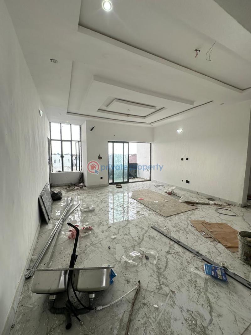 2 bedroom Block Of Flats For Sale Ajah Lekki Lagos - 3