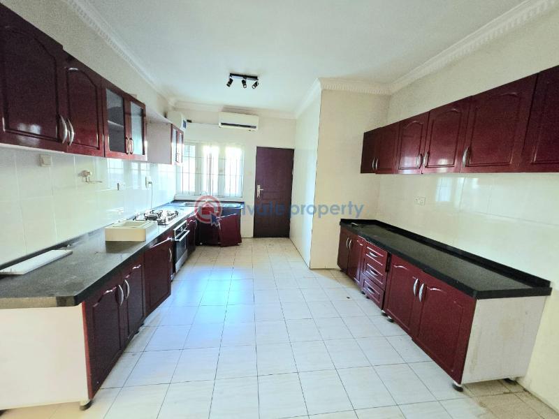 Spacious 2-bedroom apartment - 12 2 bedroom Flat & Apartment For Rent Lekki Phase 1 Lagos - 12