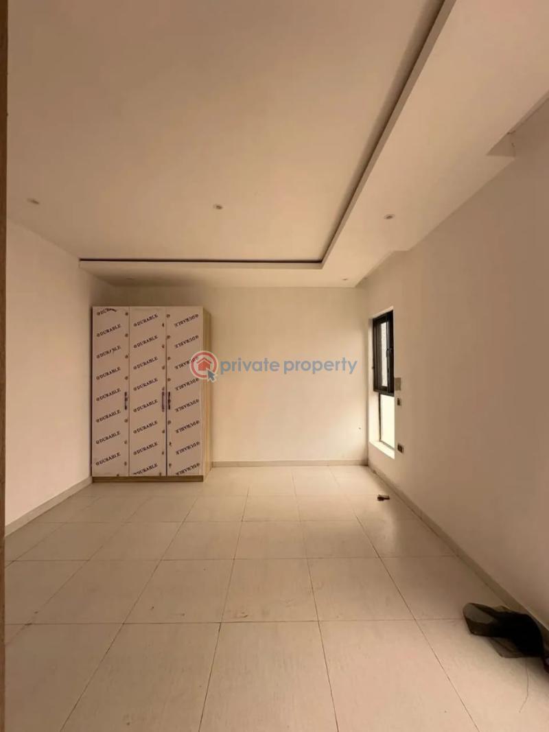 Spacious  2 bedroom apartment - 11 2 bedroom Flat & Apartment For Rent Lekki Phase 1 Lagos - 11