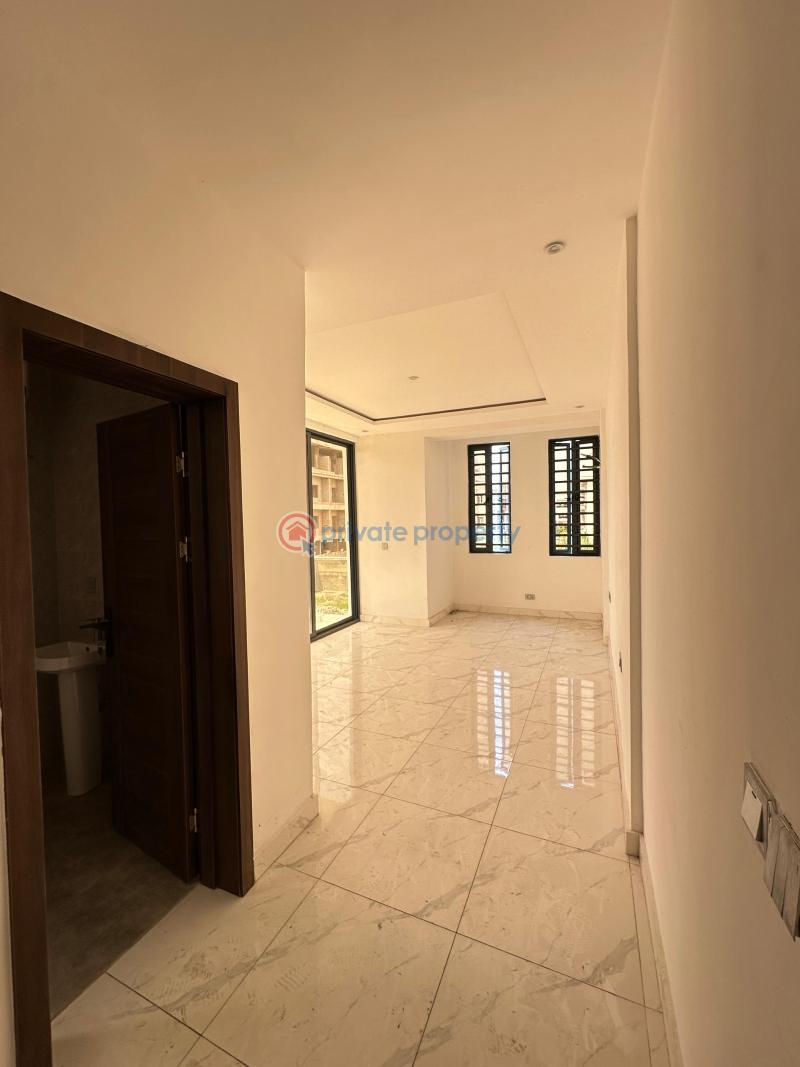 2 bedroom Block Of Flats For Sale Ikate Elegushi Lekki Lagos - 12