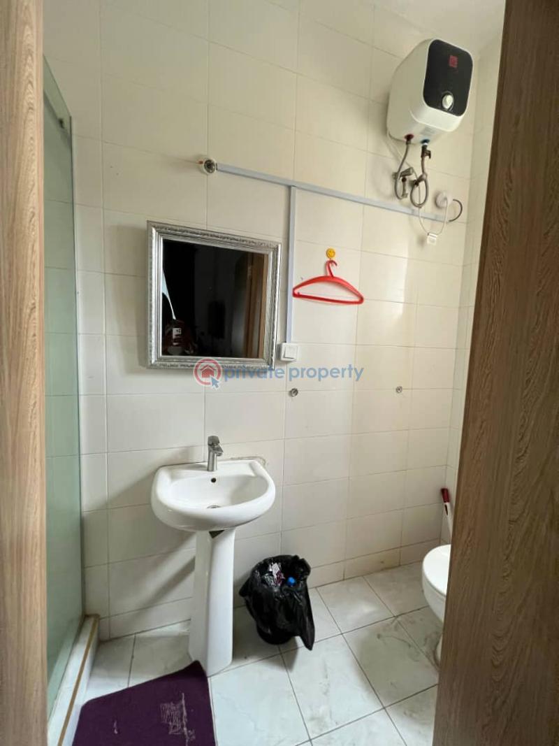 Spacious 2 bedroom apartment with a room bq - 19 2 bedroom Flat & Apartment For Rent Lekki Right Lekki Phase 1 Lagos - 19