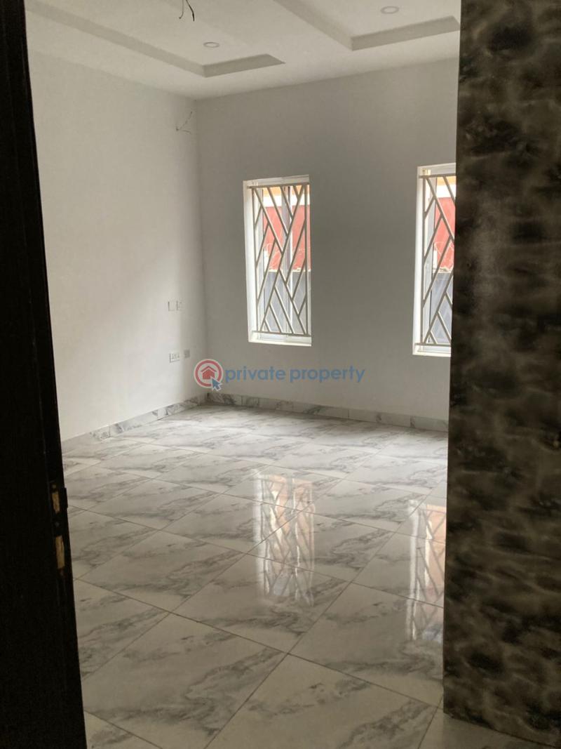 2 bedroom Block Of Flats For Sale Ilaje Ajah Lagos - 7