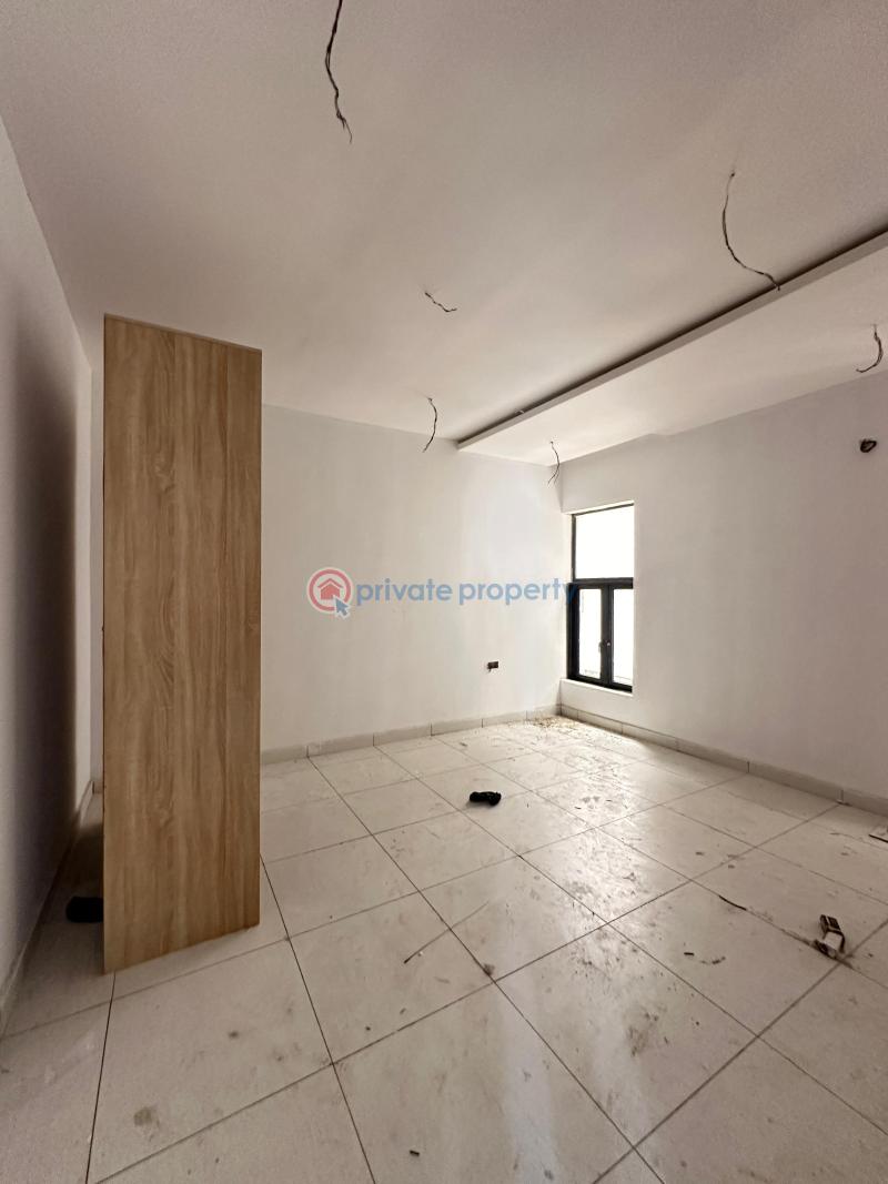 Spacious 2 bedroom apartment with  bq, pool, elevator and gym. - 5 2 bedroom Flat & Apartment For Sale Lekki Phase 1 Lagos - 5