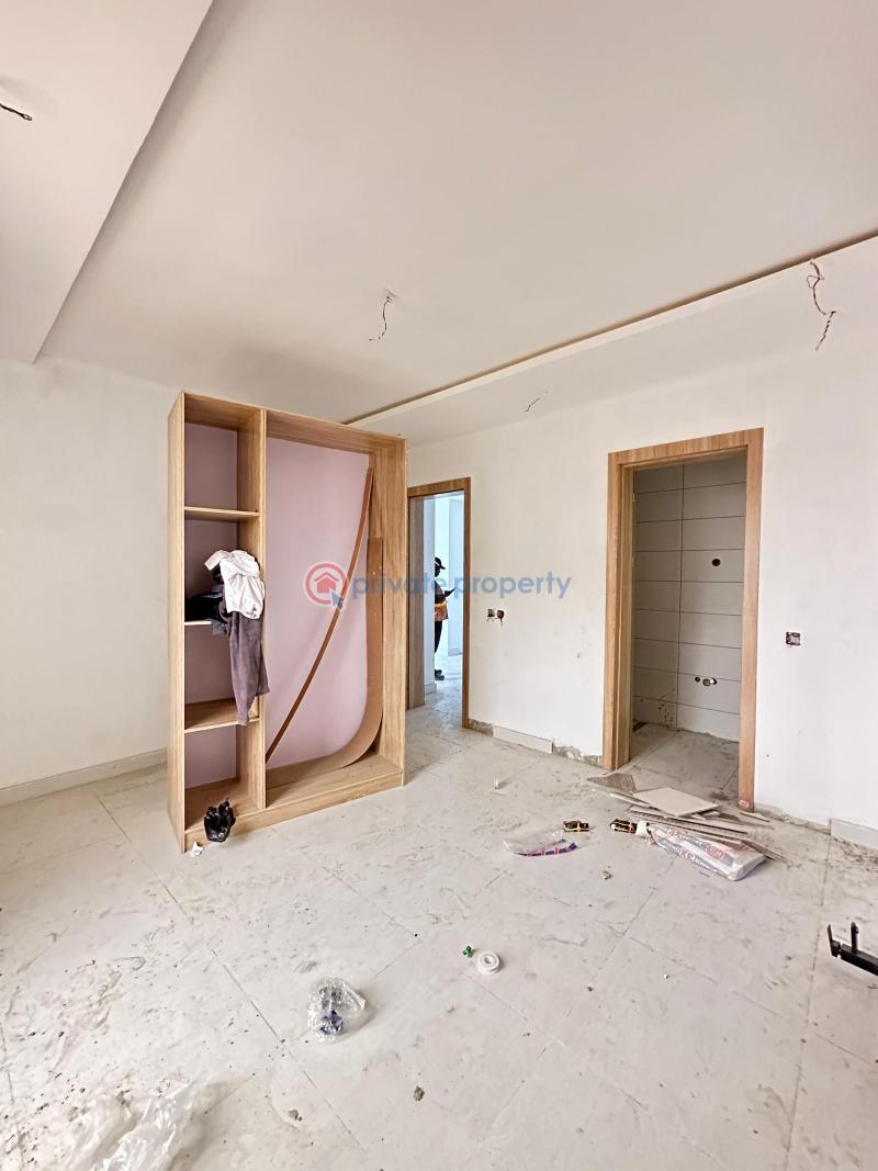 Spacious 2 bedroom apartment with  bq, pool, elevator and gym. - 9 2 bedroom Flat & Apartment For Sale Lekki Phase 1 Lagos - 9