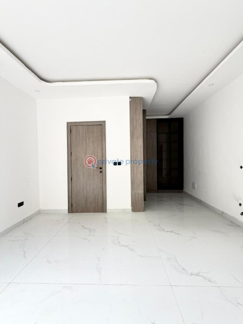 2 bedroom Block Of Flats For Sale Lekki Phase 1 Lagos - 2