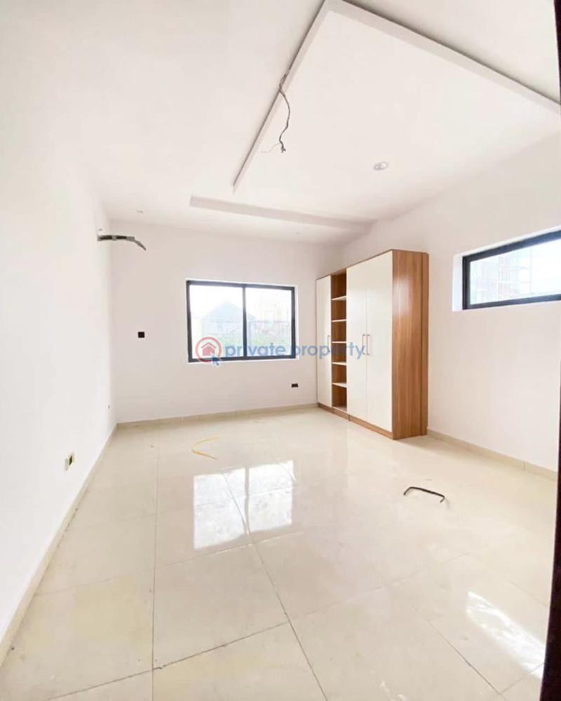 2 bedroom Block Of Flats For Sale Ikate Lekki Phase 1 Lagos - 4