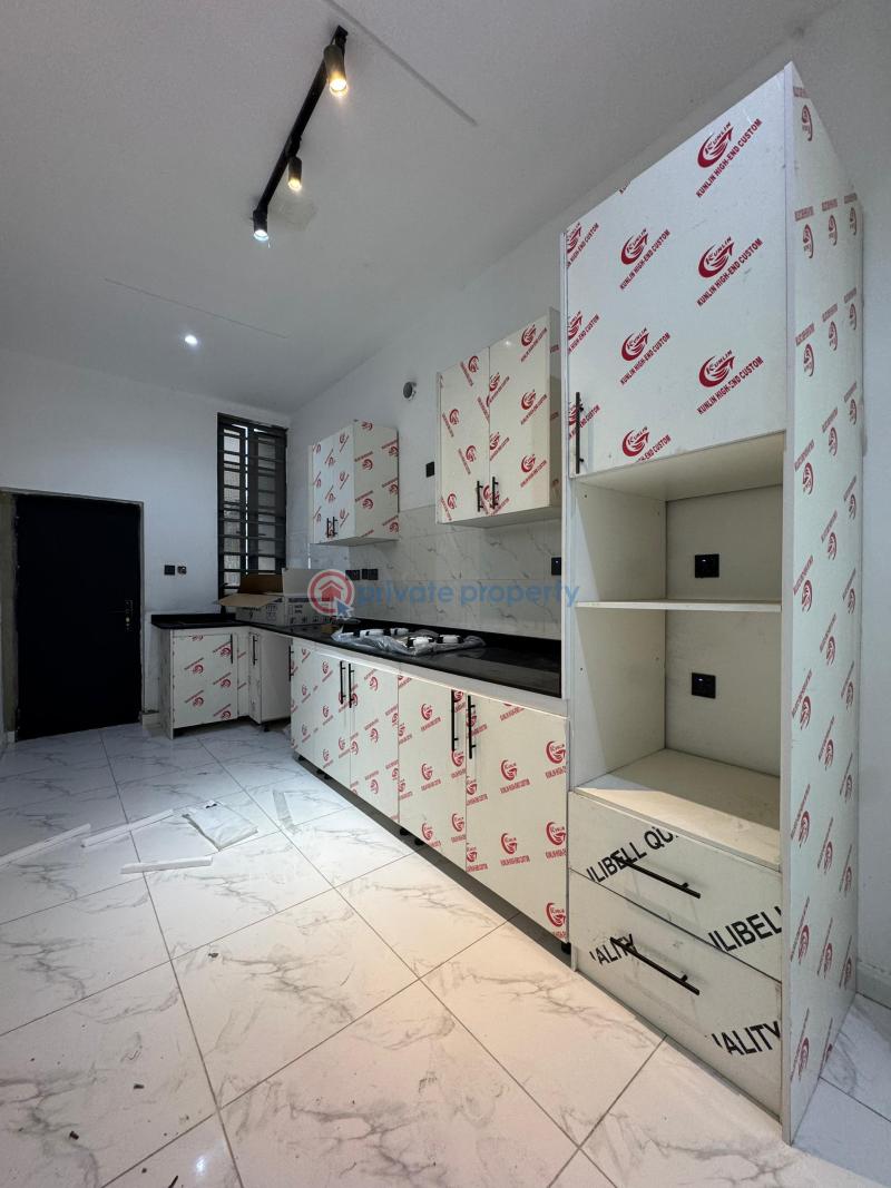 2 bedroom Flat & Apartment For Sale Ologolo Lekki Lagos - 8