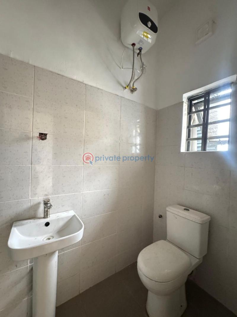 2 bedroom Block Of Flats For Sale Freedom Way Lekki Phase 1 Lagos - 4