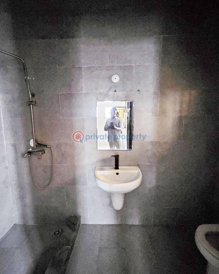 Spacious 2-bedroom en-suite service apartment available - 6 2 bedroom Flat & Apartment For Rent Lekki Right Lekki Phase 1 Lagos - 6