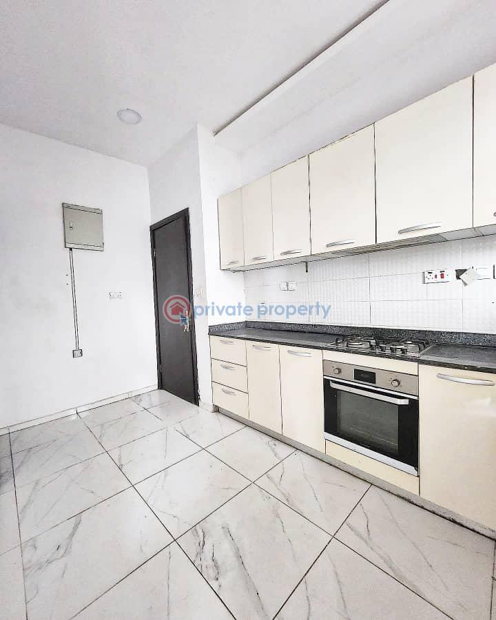 Spacious 2-bedroom en-suite service apartment available - 4 2 bedroom Flat & Apartment For Rent Lekki Right Lekki Phase 1 Lagos - 4