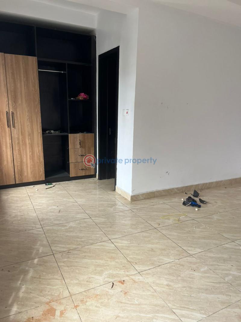 2 bedroom Block Of Flats For Rent Chisco Ikate Elegushi Lekki Lagos - 1