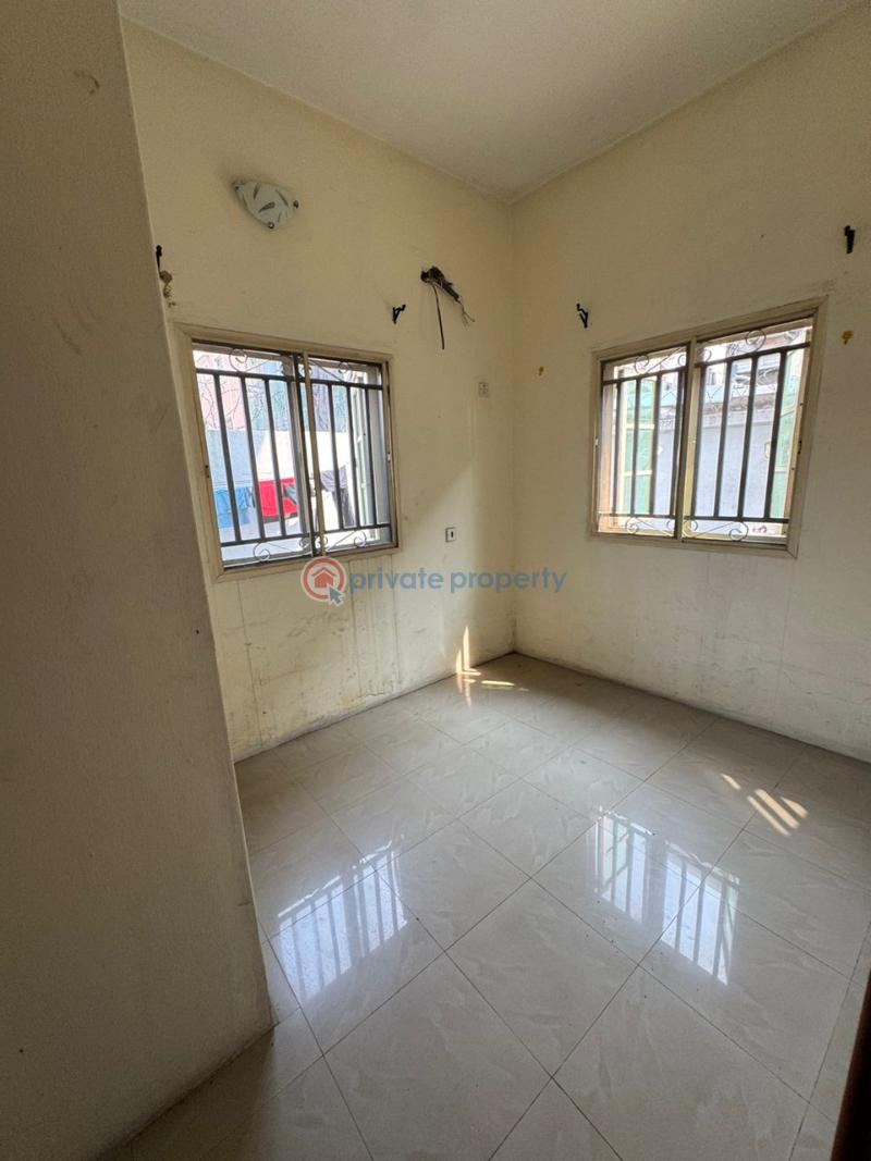 2 bedroom Block Of Flats For Rent Lekki Phase 1 Lagos - 4