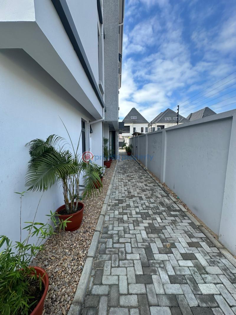2 bedroom Block Of Flats For Rent Creek Lane Estate, Dr Kennedy Okonkwo Road, Beside Pinnock Beach Estate, Osapa Lekki Osapa Lekki Lagos - 12