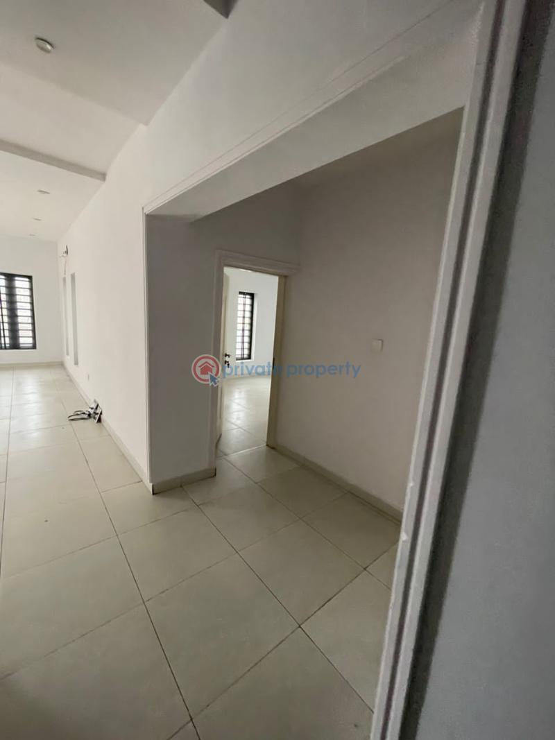 2 bedroom Block Of Flats For Rent Ologolo Lekki Lagos - 2