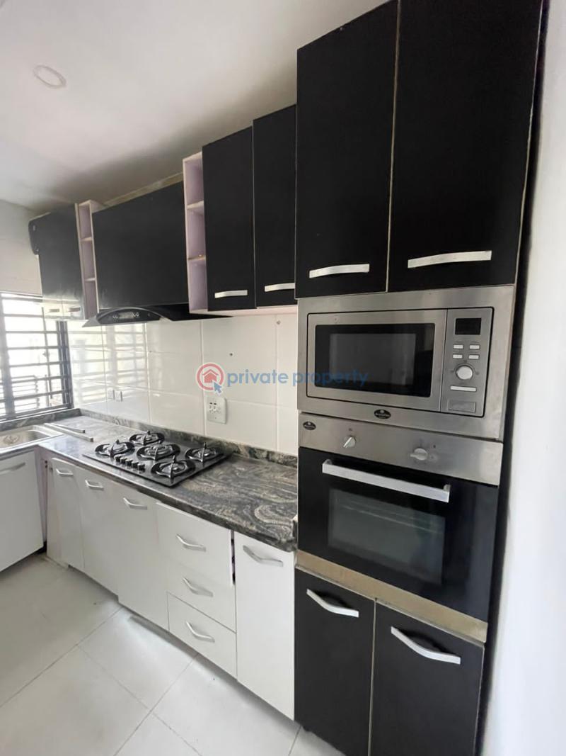 2 bedroom Block Of Flats For Rent Ologolo Lekki Lagos - 9