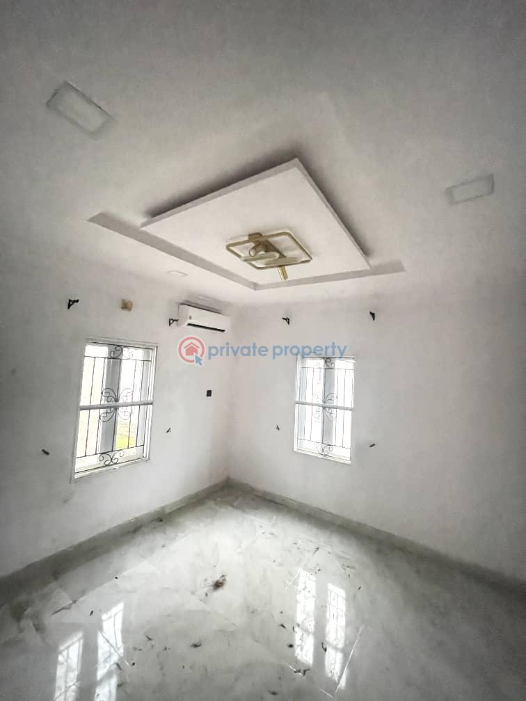 2 bedroom Flat & Apartment For Rent Monastery Road, Novare, Shoprite Sangotedo Ajah Lagos - 3