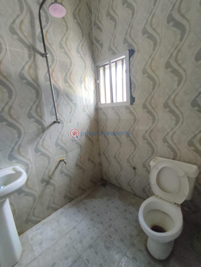 2 bedroom Flat & Apartment For Rent Badore Ajah Lagos - 12